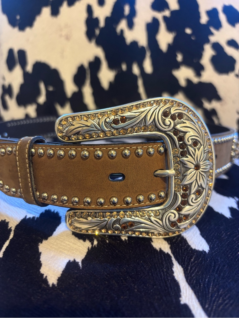 Nocona Women’s Calf-hair on hide leather western belt